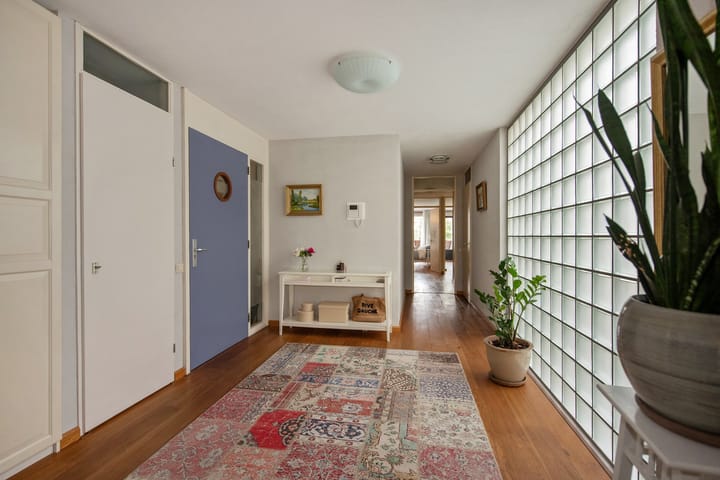 Photo 7 of Vaandelstraat 11