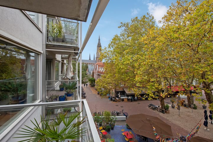 Photo 20 of Vaandelstraat 11