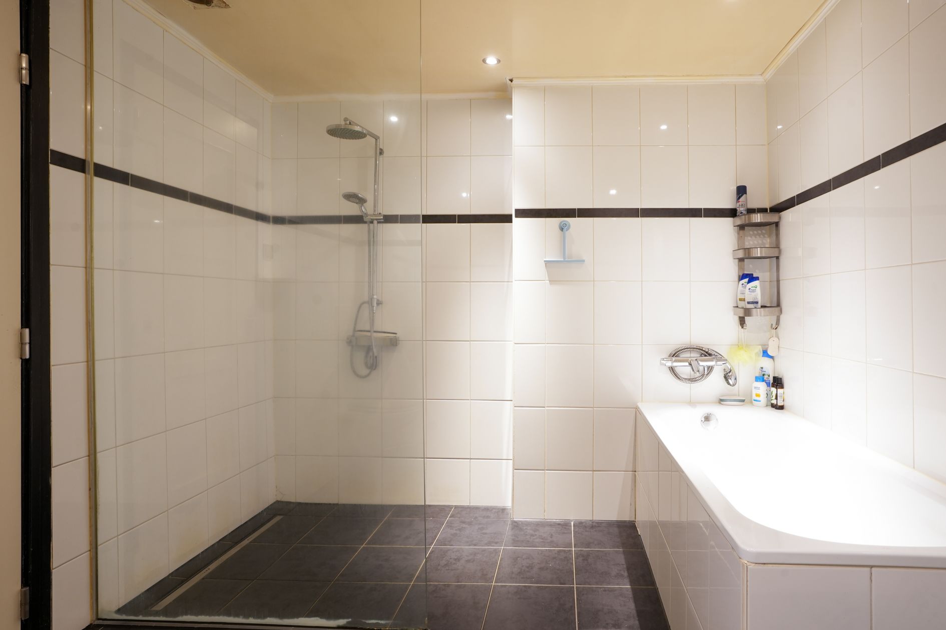 Foto 12 van Rector Meussenstraat 37