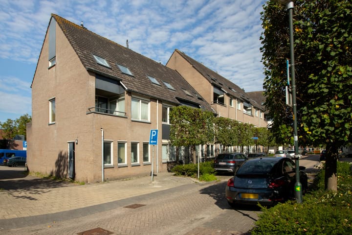 Photo 2 of Marktstraat 1-L