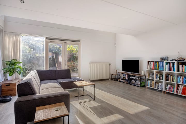 Foto 10 van John Fernhoutstraat 42