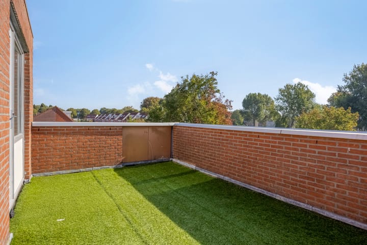 Foto 36 van John Fernhoutstraat 42