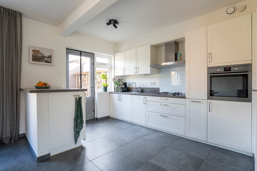 Foto 13 van Meidoornlaan 5