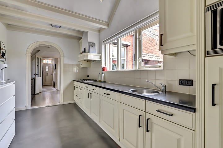 Photo 14 of de Meulemeesterstraat 14