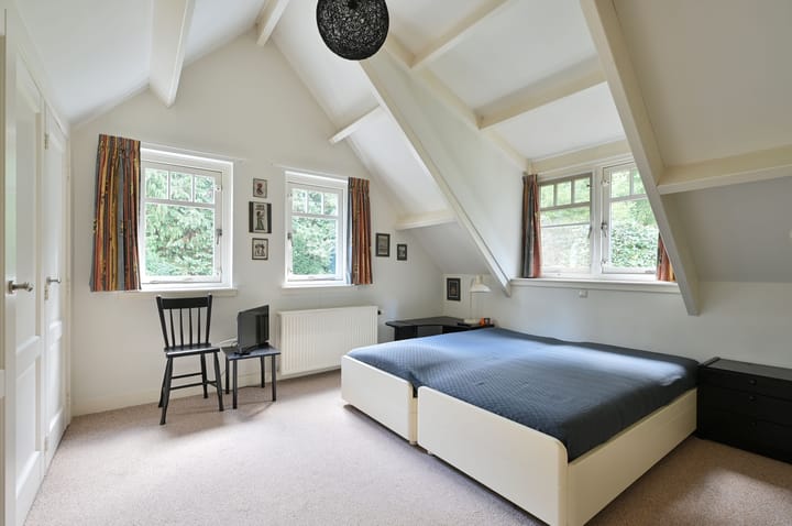 Foto 25 van Surinamelaan 5