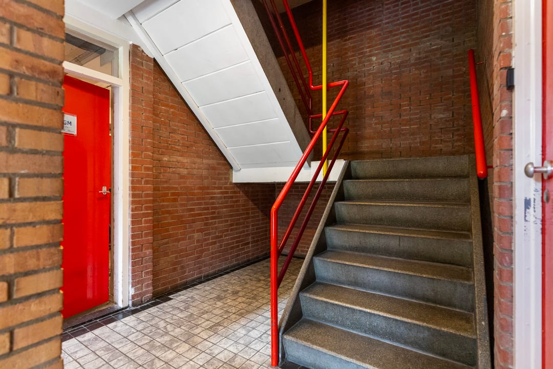 Foto 8 van Albardastraat 112