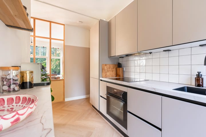 Foto 23 van Tak van Poortvlietstraat 29-B01