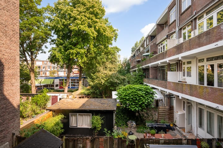 Foto 31 van Tak van Poortvlietstraat 29-B01