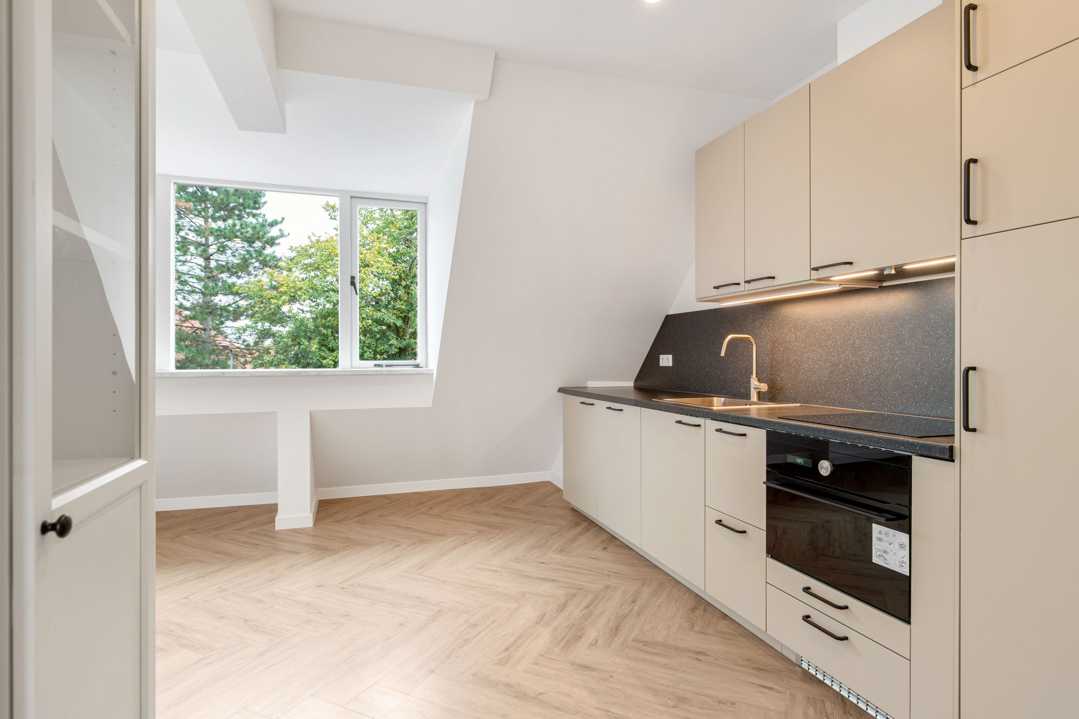 Foto 9 van Gijsbrecht van Amstelstraat 99-A2