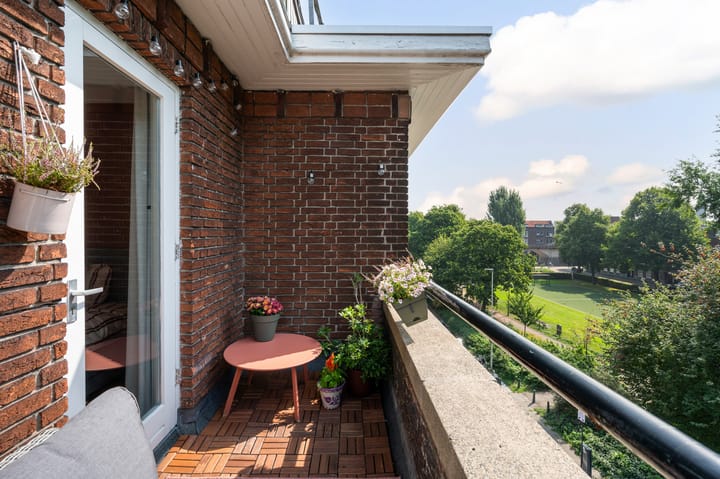 Foto 45 van Tak van Poortvlietstraat 29-B01