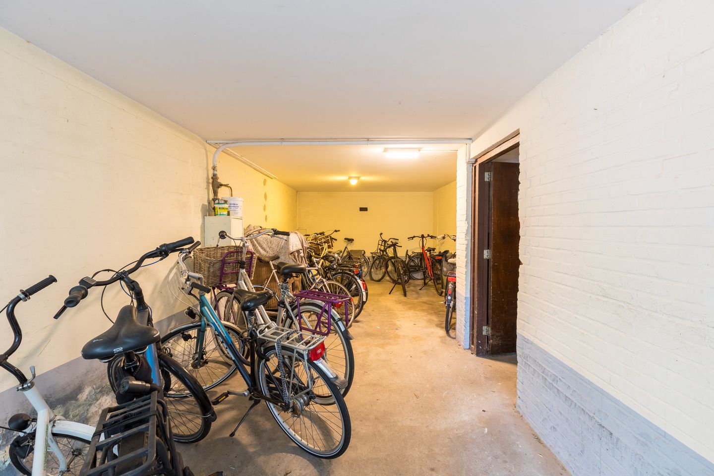 Foto 29 van Molenstraat 114