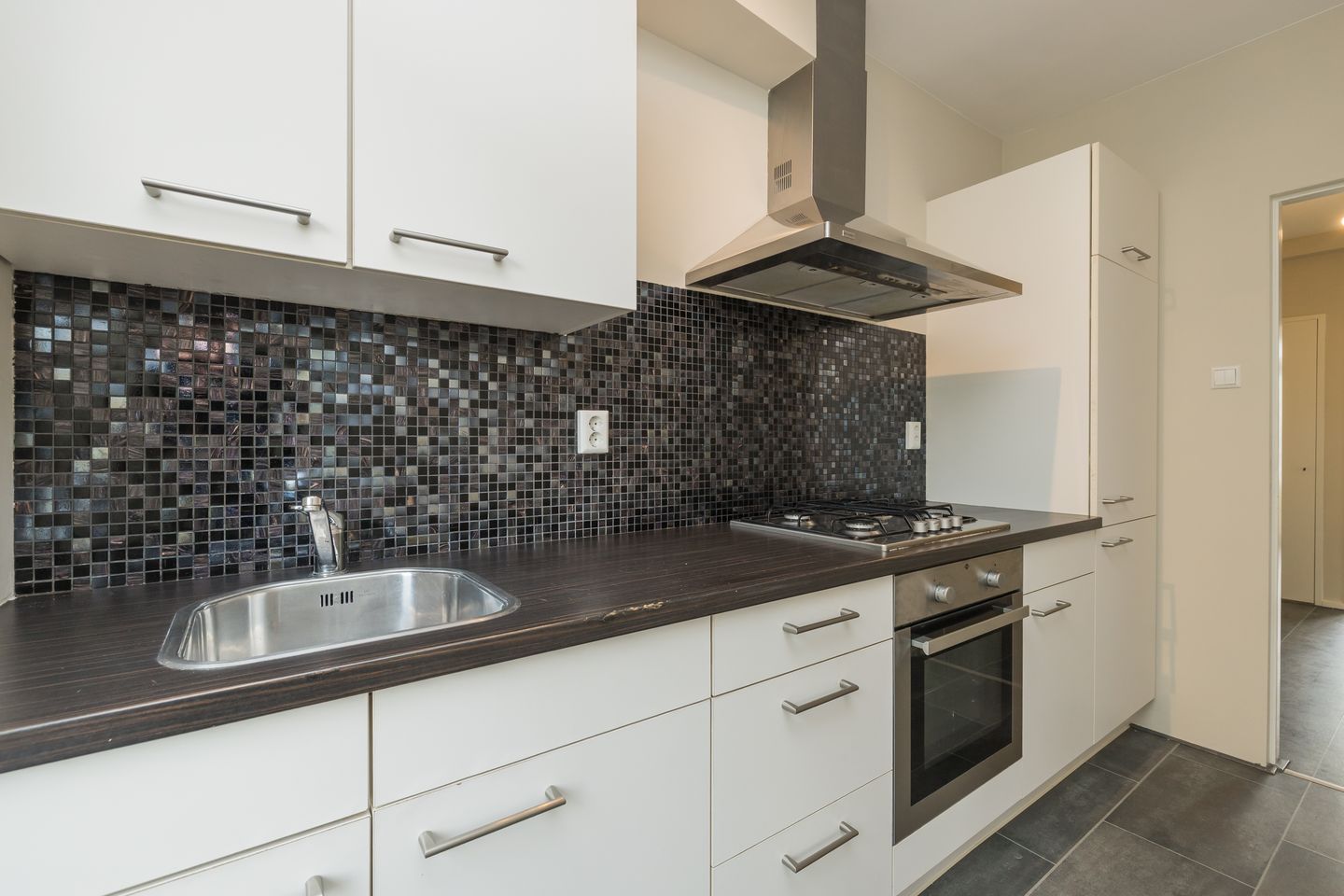 Foto 10 van M. Harpertszoon Tromplaan 158