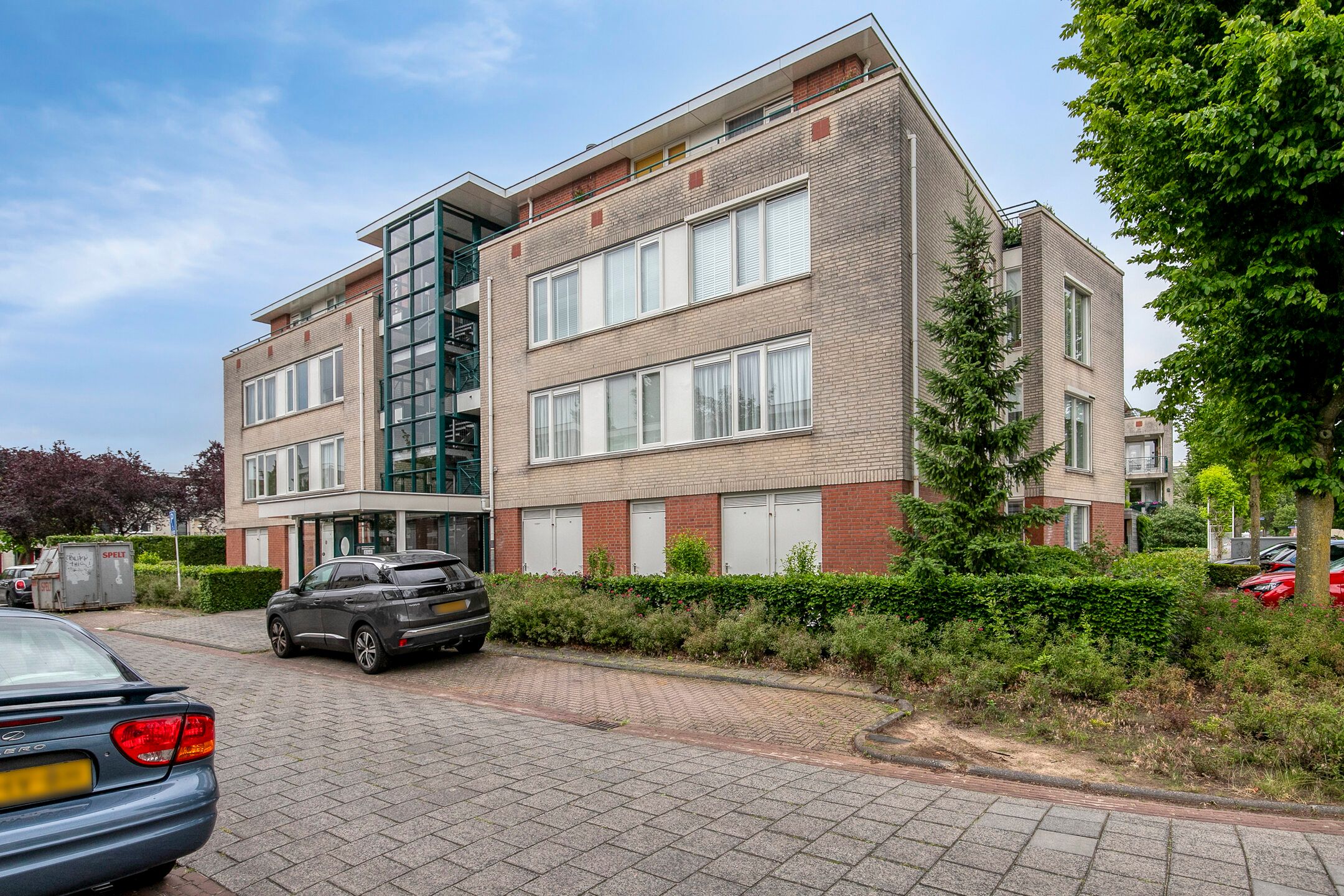 Foto 27 van Schout van Herenthalsplein 26