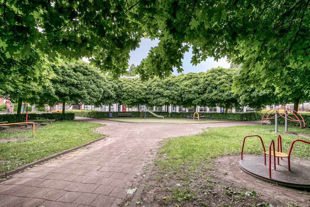 Foto 38 van Schout van Herenthalsplein 26