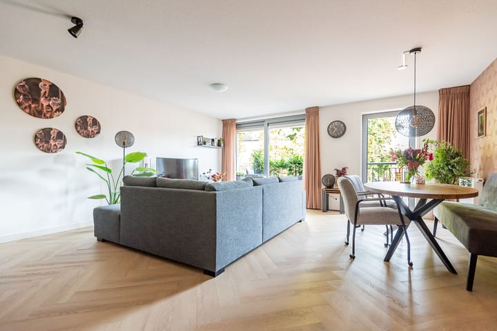 Foto 19 van Grotestraat 33-E