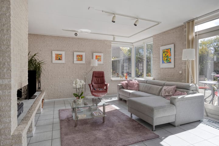 Foto 3 van Den Akker 27