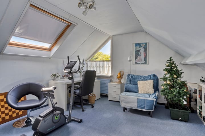 Foto 32 van Den Akker 27