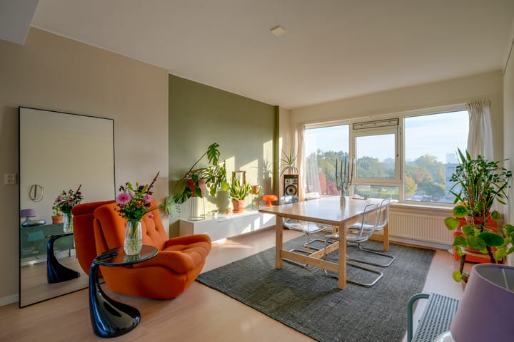 Photo 1 of Adenauerlaan 19