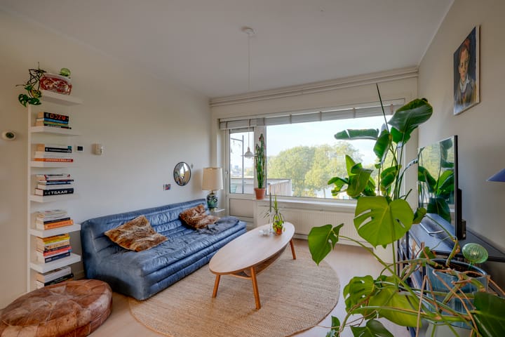 Photo 12 of Adenauerlaan 19