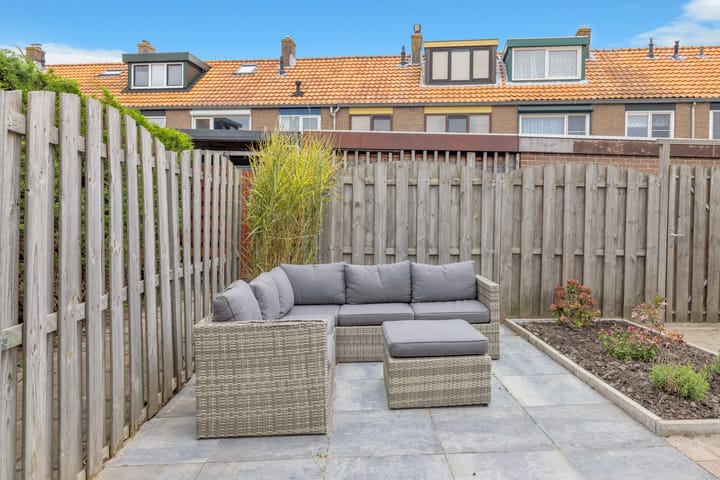 Photo 21 of J J P Tichlerlaan 6