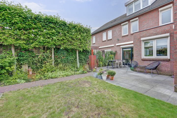 Foto 52 van Wederiksingel 12