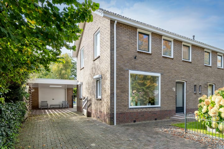 Photo 36 of Gedempte Achterdiep 8