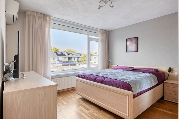 Foto 16 van Multatulilaan 11