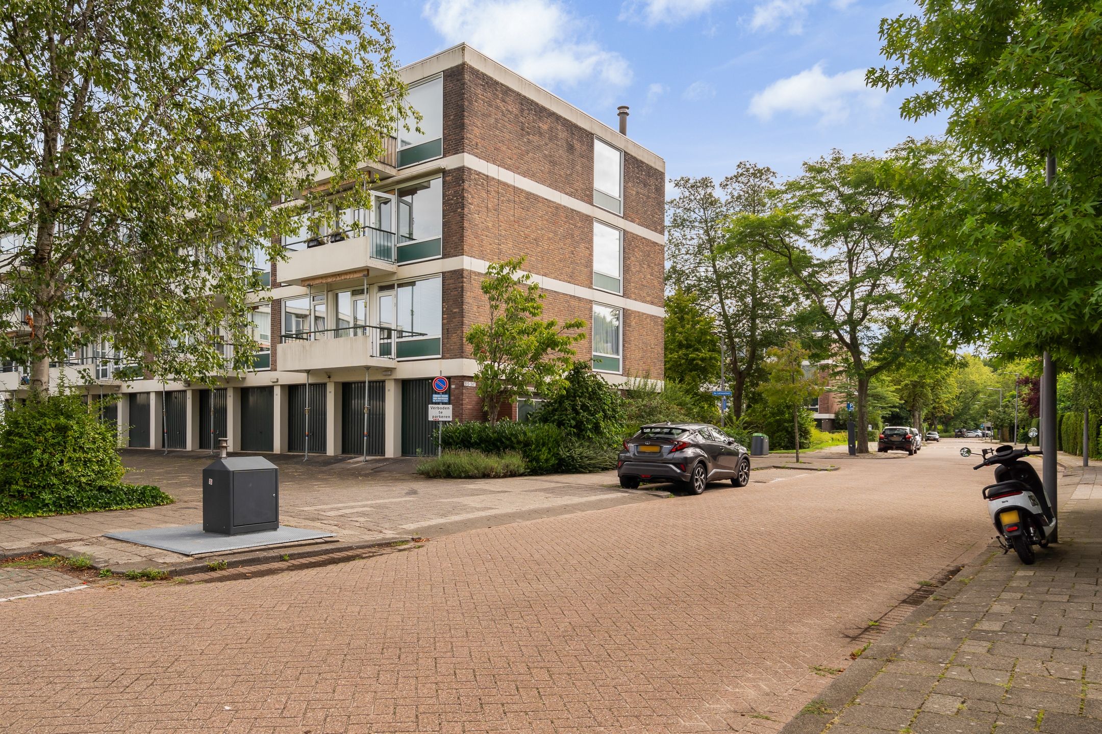 Foto 24 van De Lairesselaan 155