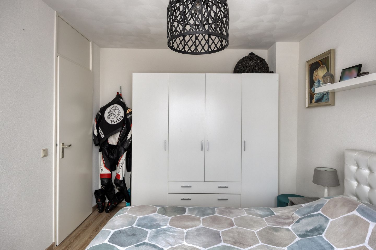 Photo 19 of Margriet 27