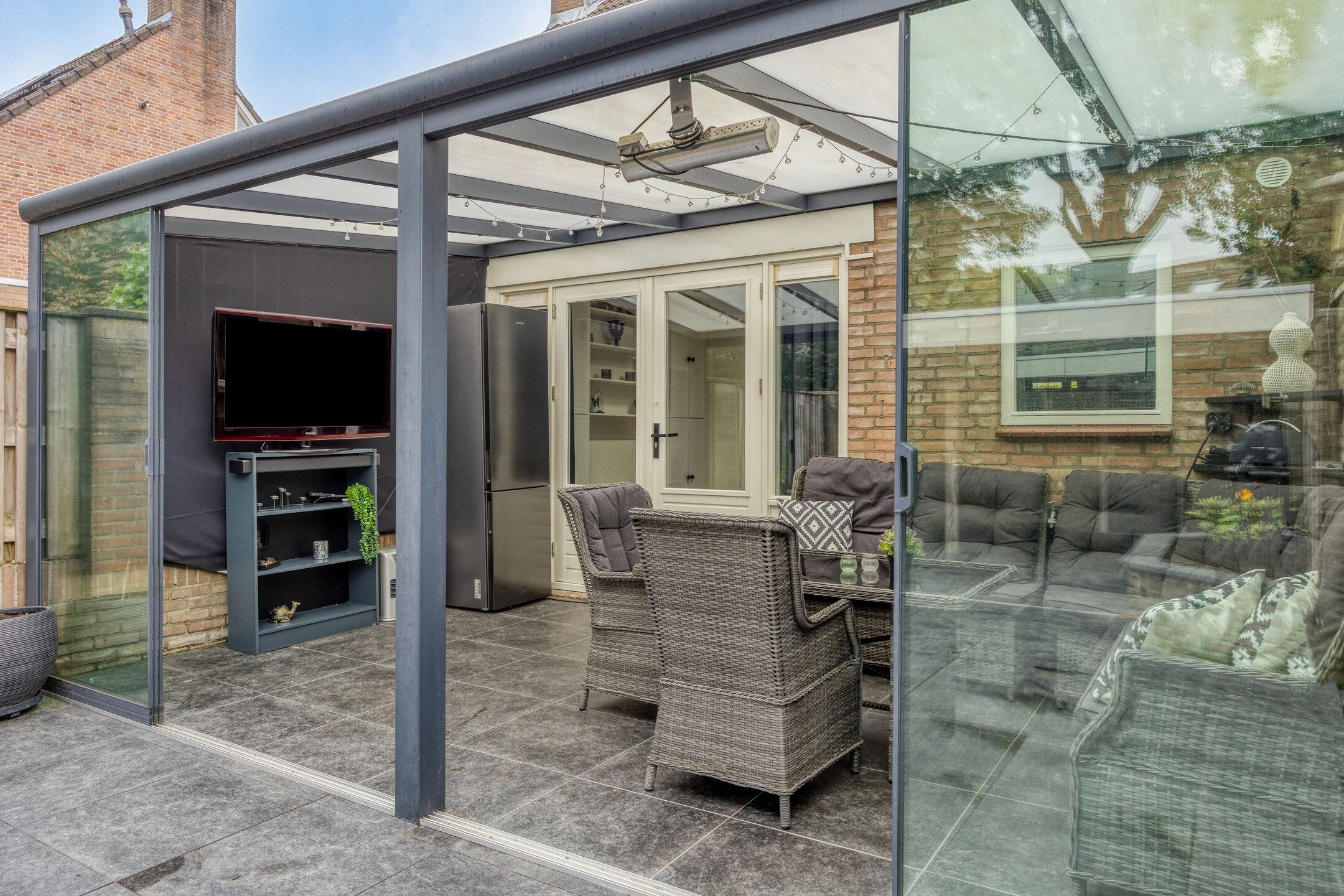 Photo 33 of Margriet 27