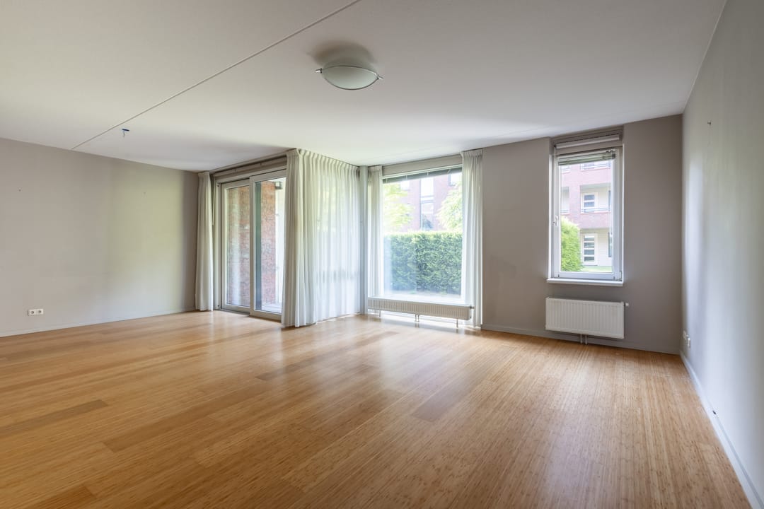 Foto 2 van S.L. Louwesstraat 54