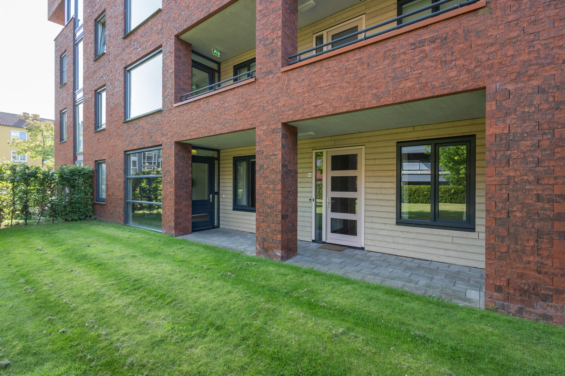 Foto 6 van S.L. Louwesstraat 54