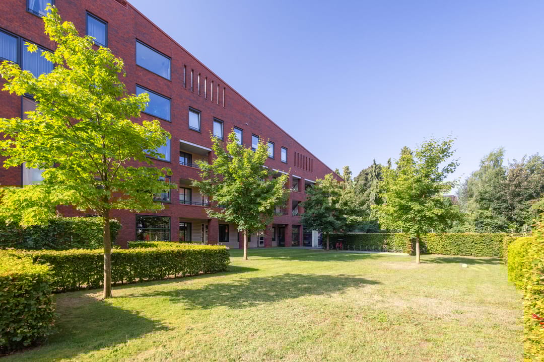 Foto 8 van S.L. Louwesstraat 54