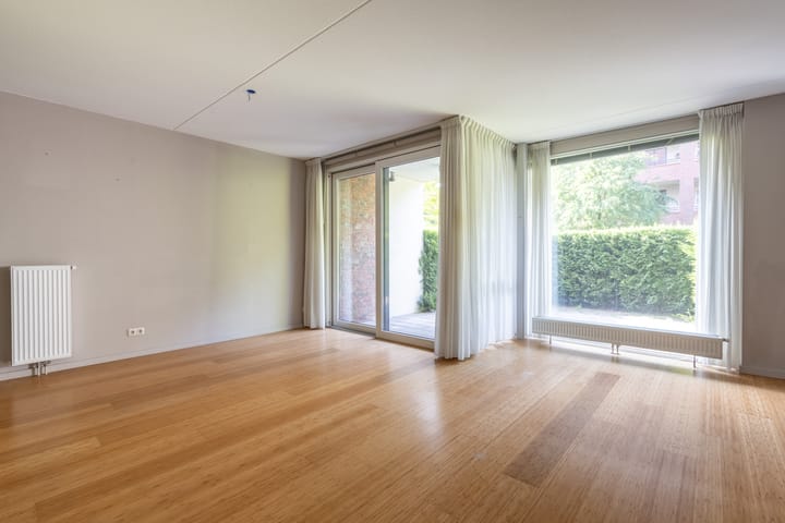 Foto 11 van S.L. Louwesstraat 54