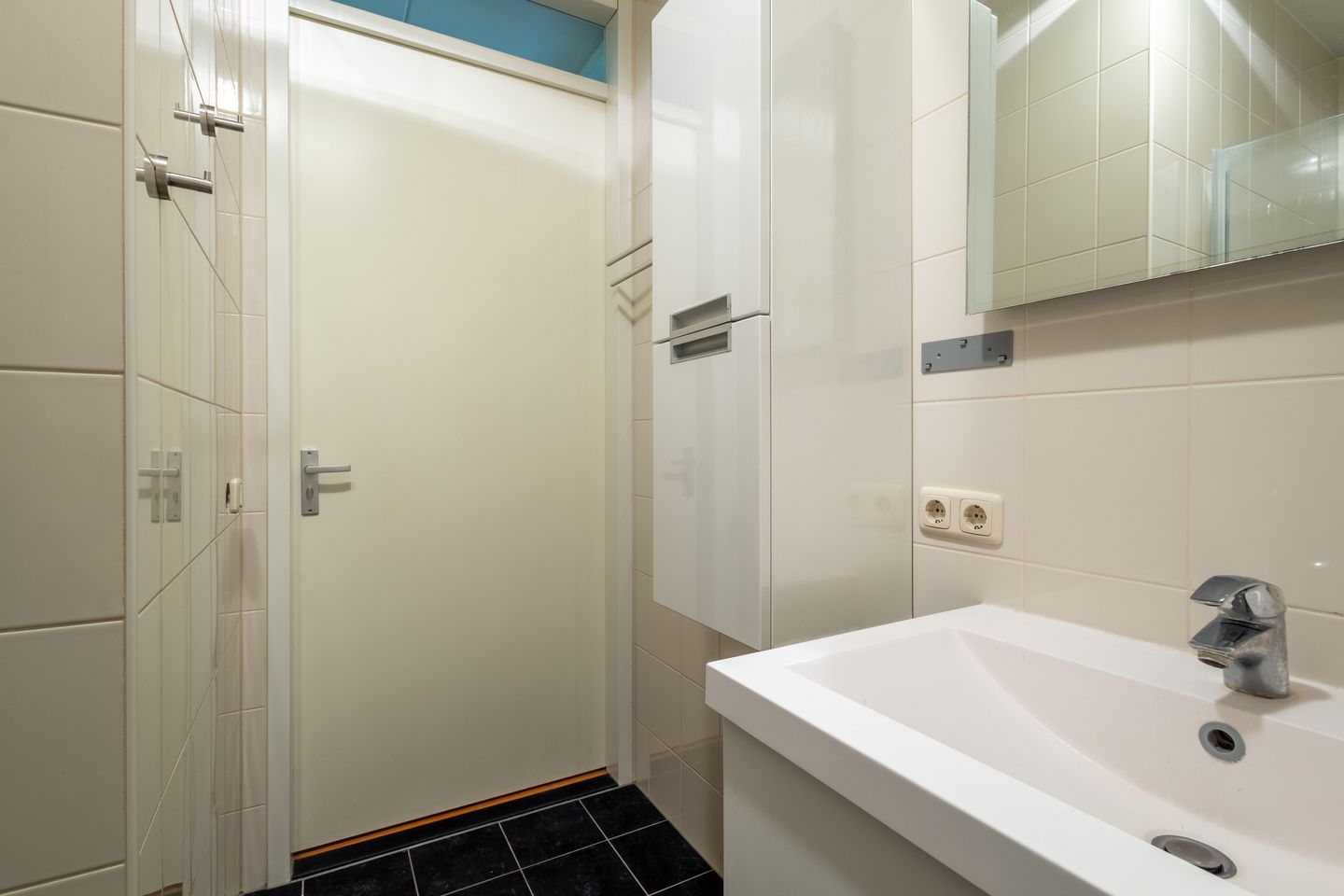 Foto 20 van S.L. Louwesstraat 54