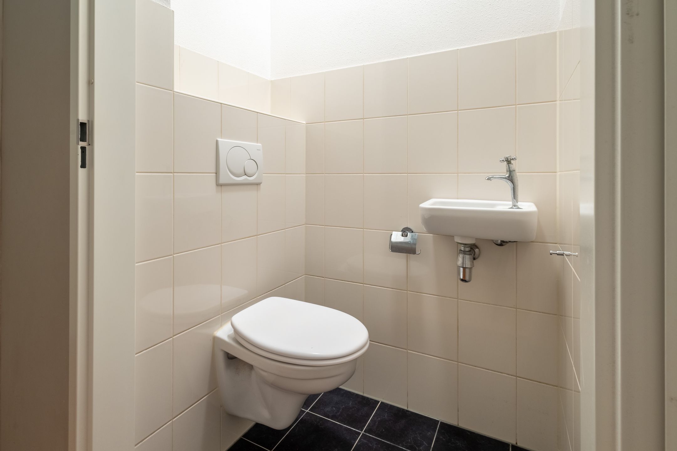 Foto 24 van S.L. Louwesstraat 54