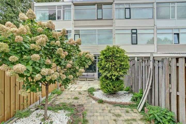 Foto 32 van Titaniastraat 10