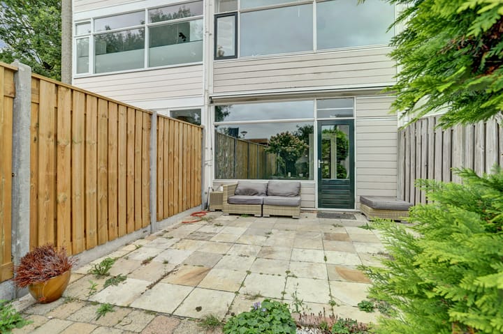 Foto 33 van Titaniastraat 10