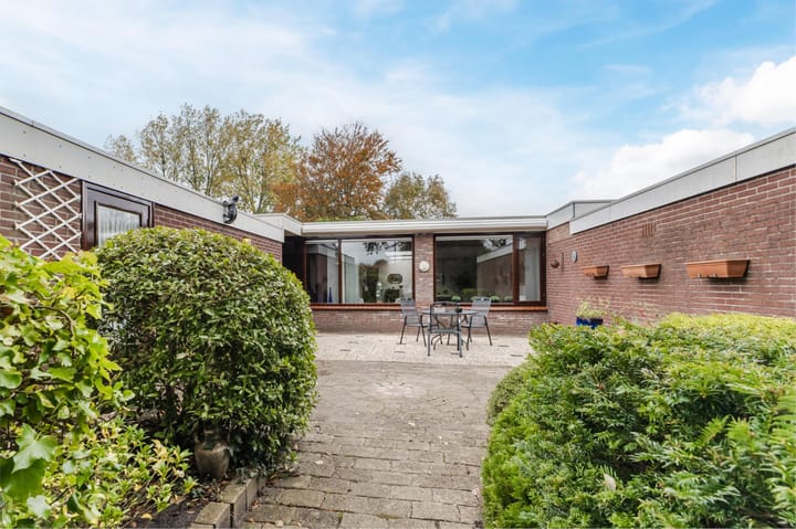 Foto 4 van Hobbemaplantsoen 27