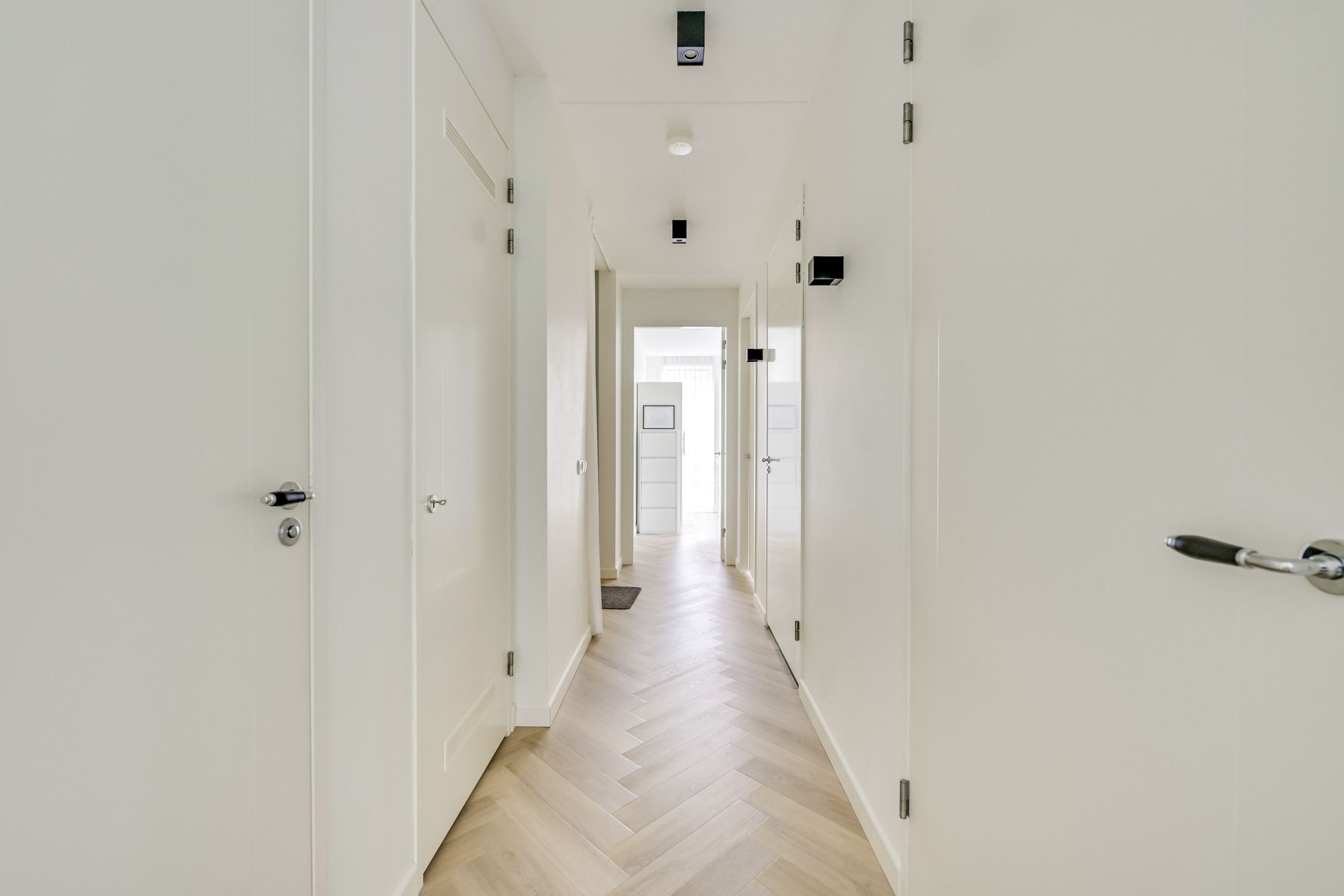 Foto 9 van F.C. Dondersstraat 145