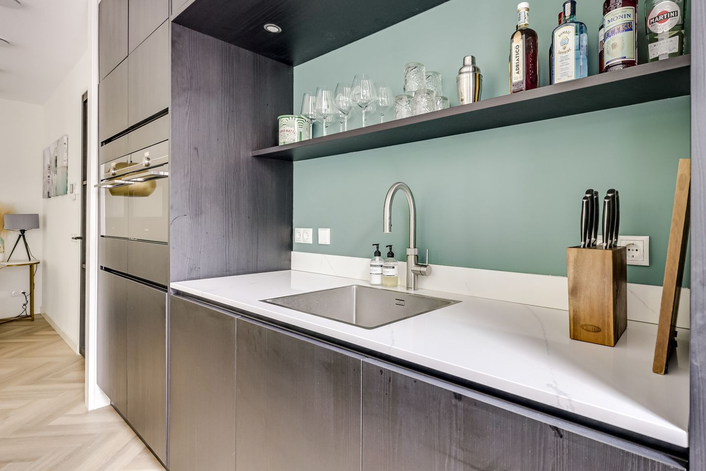 Foto 19 van F.C. Dondersstraat 145