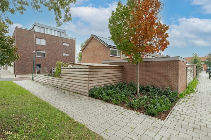 Foto 36 van Baron van Lyndenstraat 2