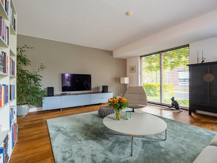 Photo 7 of Dornachstraat 25