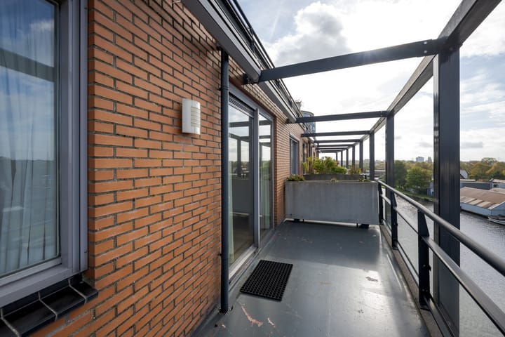 Photo 35 of Andrej Sacharovstraat 47