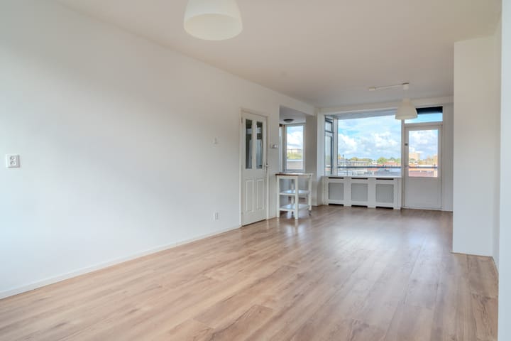 Photo 4 of Van IJsendijkstraat 13