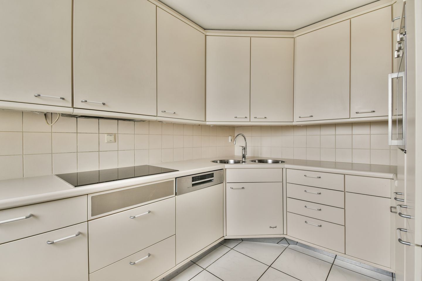 Foto 14 van Dr Joh G Mezgerstraat 135