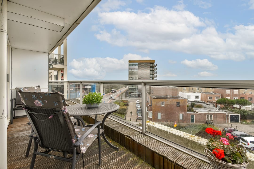 Foto 17 van Dr Joh G Mezgerstraat 135