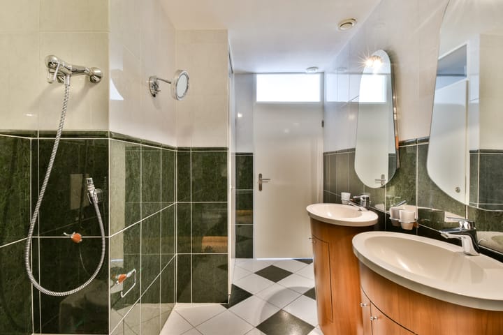 Photo 24 of Dr Joh G Mezgerstraat 135