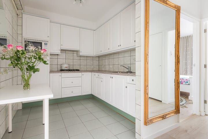 Photo 4 of Oosterstraat 46-B