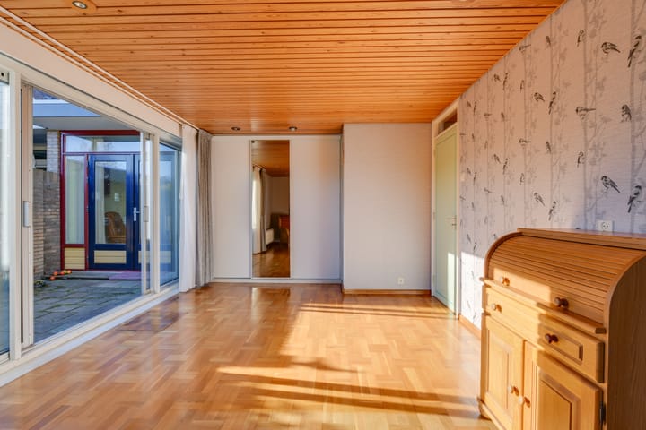 Photo 23 of Hellemastraat 18